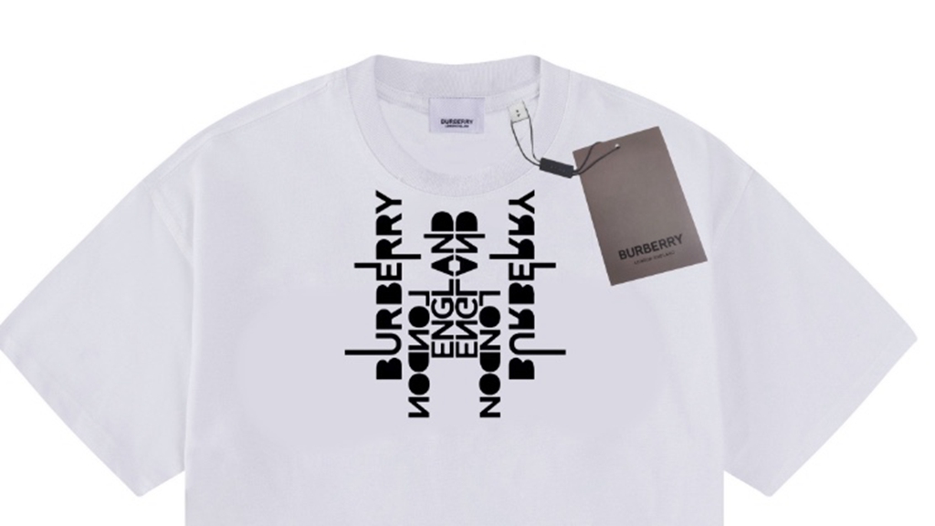 Burberr* T-shirt